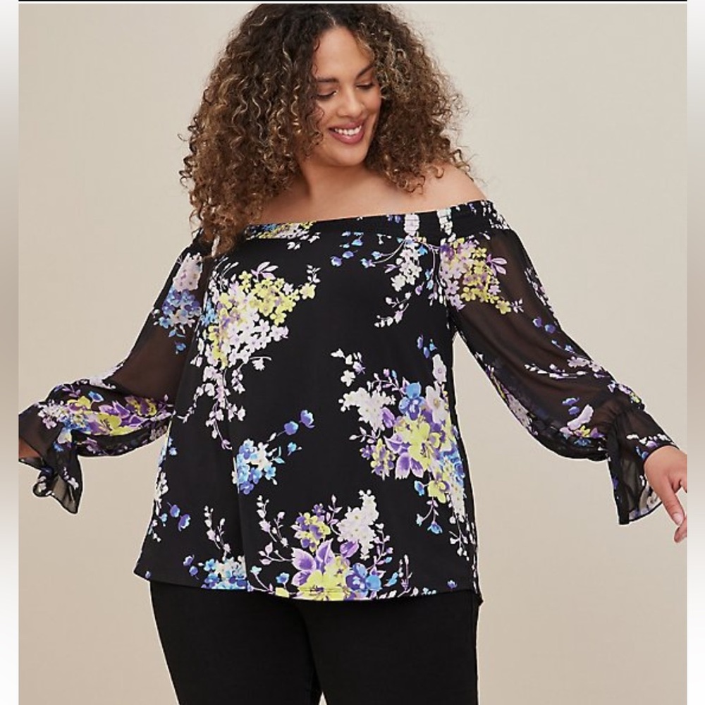 Torrid - Studio Knit Off Shoulder Smocked with Chiffon Sleeves Swing Top